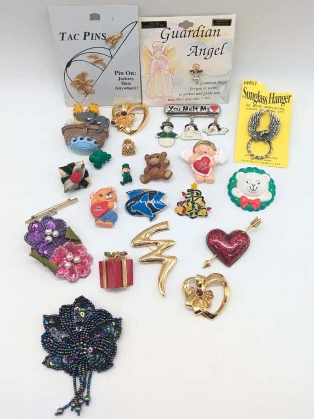 Vintage Pins Bundle. Condition varies
